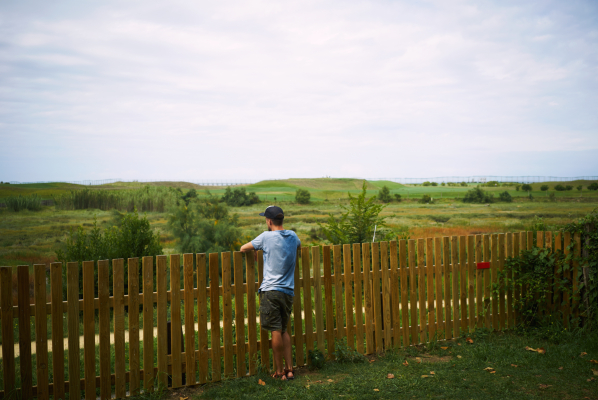 What Do Fencing Contractors Suggest About Uneven Land In Perth?