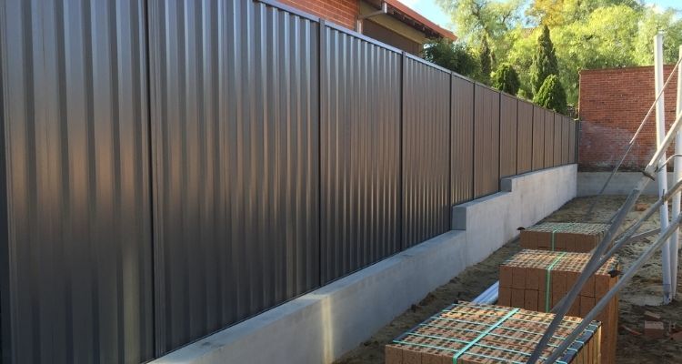 When Should You Consider Replacing Your Fences In Perth?