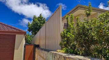 How Colorbond Fencing Help By Heat-Proofing Your Joondalup Home?
