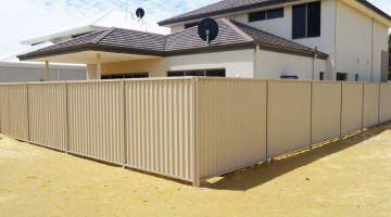 What are the Best Tone Options for Colorbond Fencing in Perth?