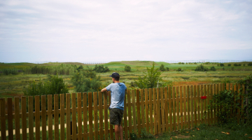 What Do Fencing Contractors Suggest About Uneven Land In Perth?