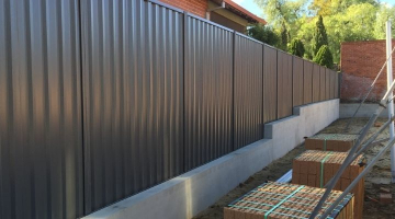 When Should You Consider Replacing Your Fences In Perth?