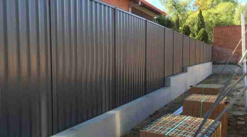 Why Do Customers Prefer Colourbond Fences?